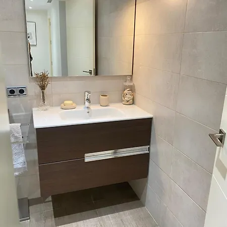 Homely Marbel Center Vistas Al Mar מארבלה