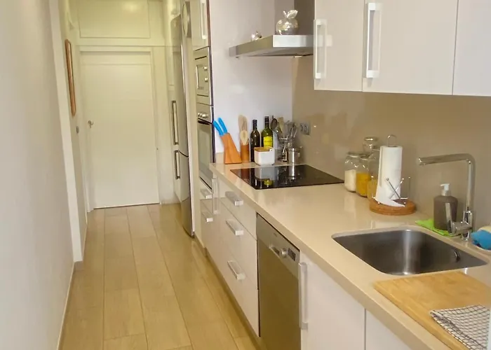 Lägenhet Homely Marbel Center Vistas Al Mar *