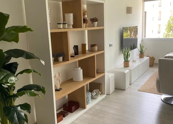 Lägenhet Homely Marbel Center Vistas Al Mar