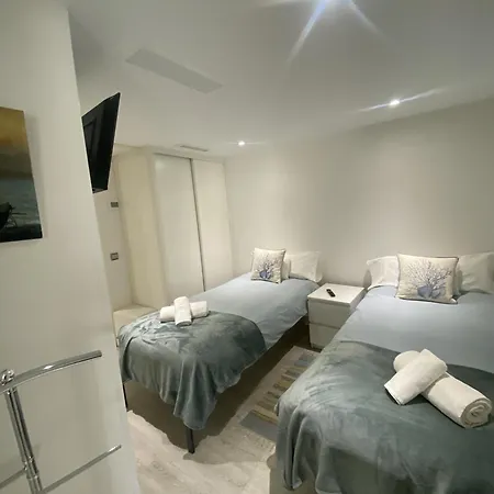 Διαμέρισμα Homely Marbel Center Vistas Al Mar *