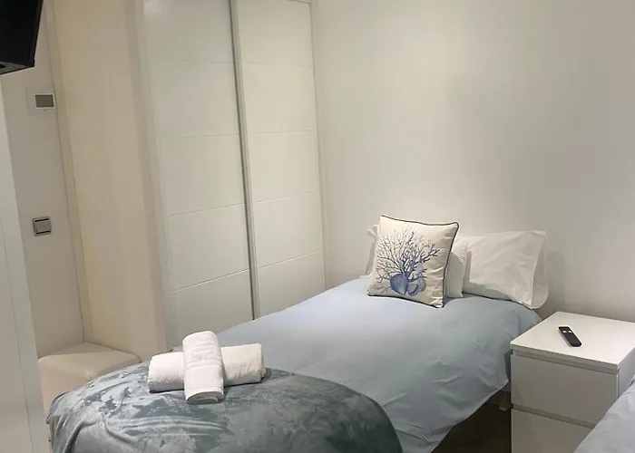 Homely Marbel Center Vistas Al Mar Μαρμπέλλα